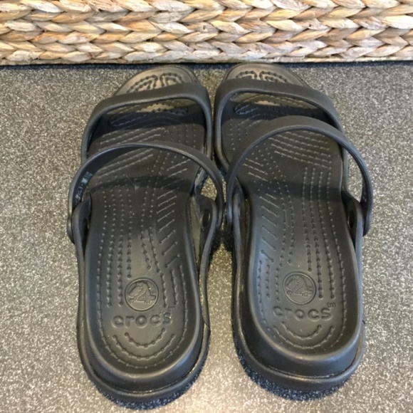 CROCS Black Women's Sandals - Picture 11 of 12